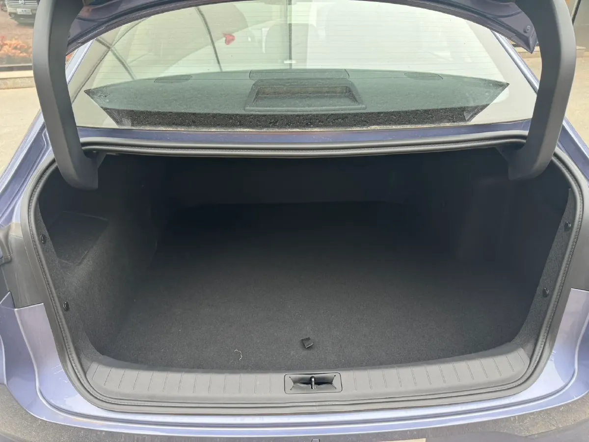 2026 Nissan N7 1.5L 102HP L4 1DHT PHEV,autocango,china used car exporter,china ev exporter,chinese used car exporter,chinese used ev exporter