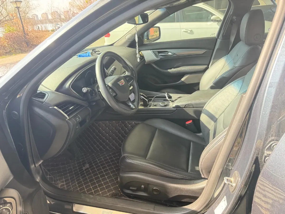 2022 Cadillac CT5 2.0T 237HP L4 10AT,autocango,china used car exporter,china ev exporter,chinese used car exporter,chinese used ev exporter