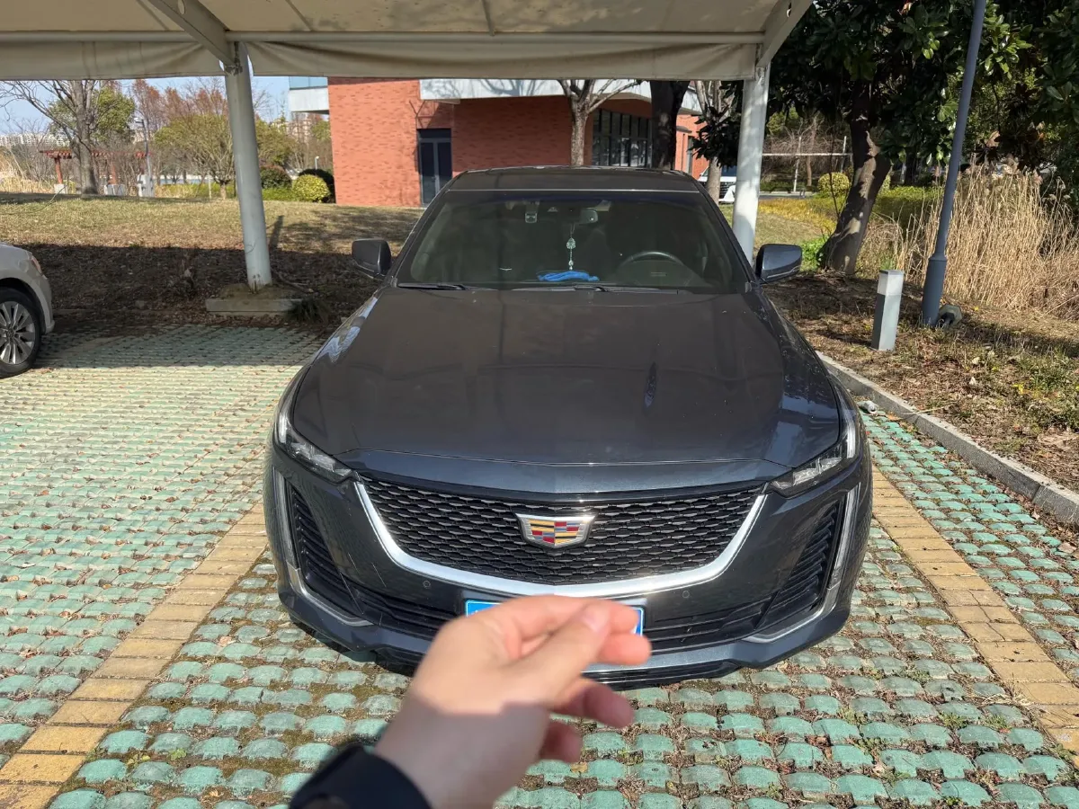 2022 Cadillac CT5 2.0T 237HP L4 10AT,autocango,china used car exporter,china ev exporter,chinese used car exporter,chinese used ev exporter