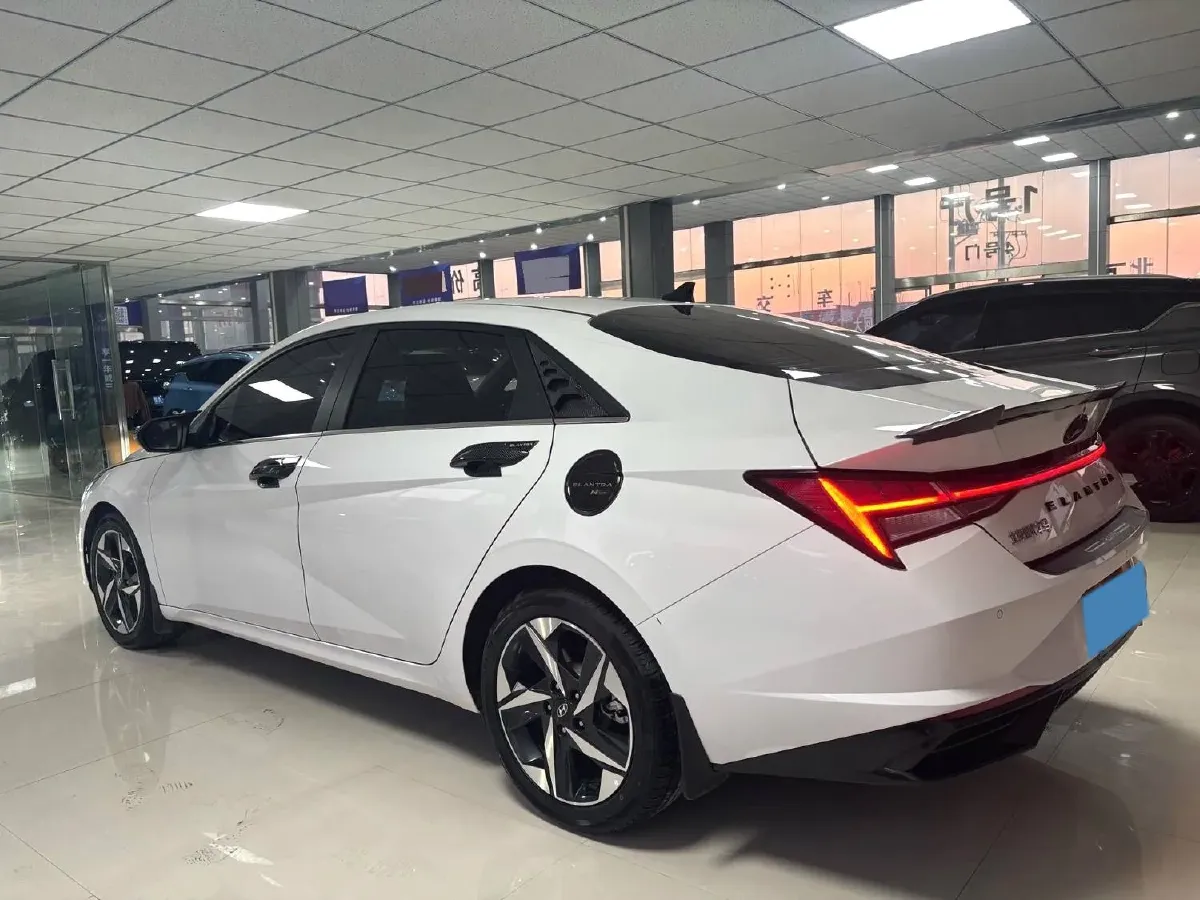 2022 Hyundai Elantra 1.5L 115HP L4 CVT,autocango,china used car exporter,china ev exporter,chinese used car exporter,chinese used ev exporter