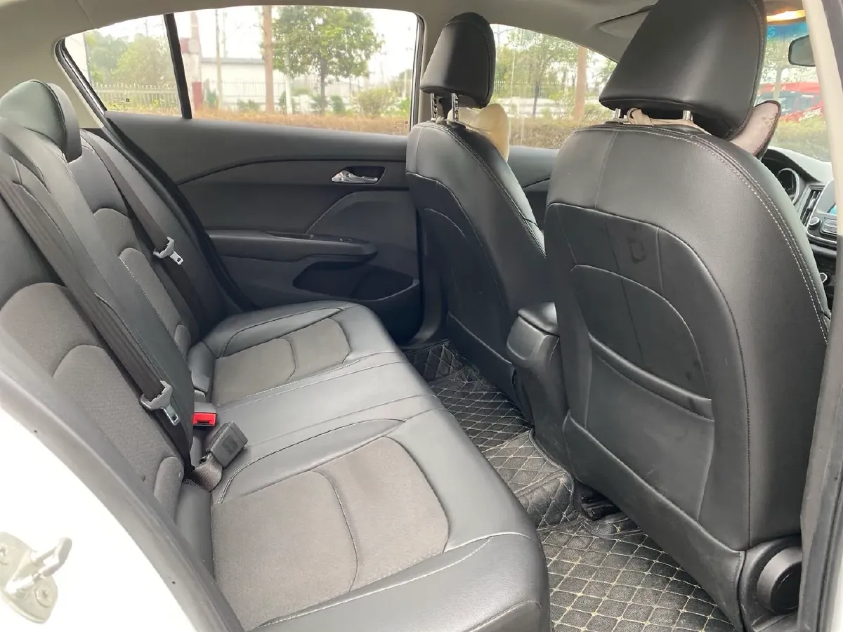 2019 Chevrolet Cavalier 1.5L 113HP L4 6AT,autocango,china used car exporter,china ev exporter,chinese used car exporter,chinese used ev exporter