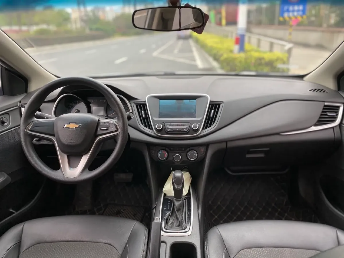 2019 Chevrolet Cavalier 1.5L 113HP L4 6AT,autocango,china used car exporter,china ev exporter,chinese used car exporter,chinese used ev exporter