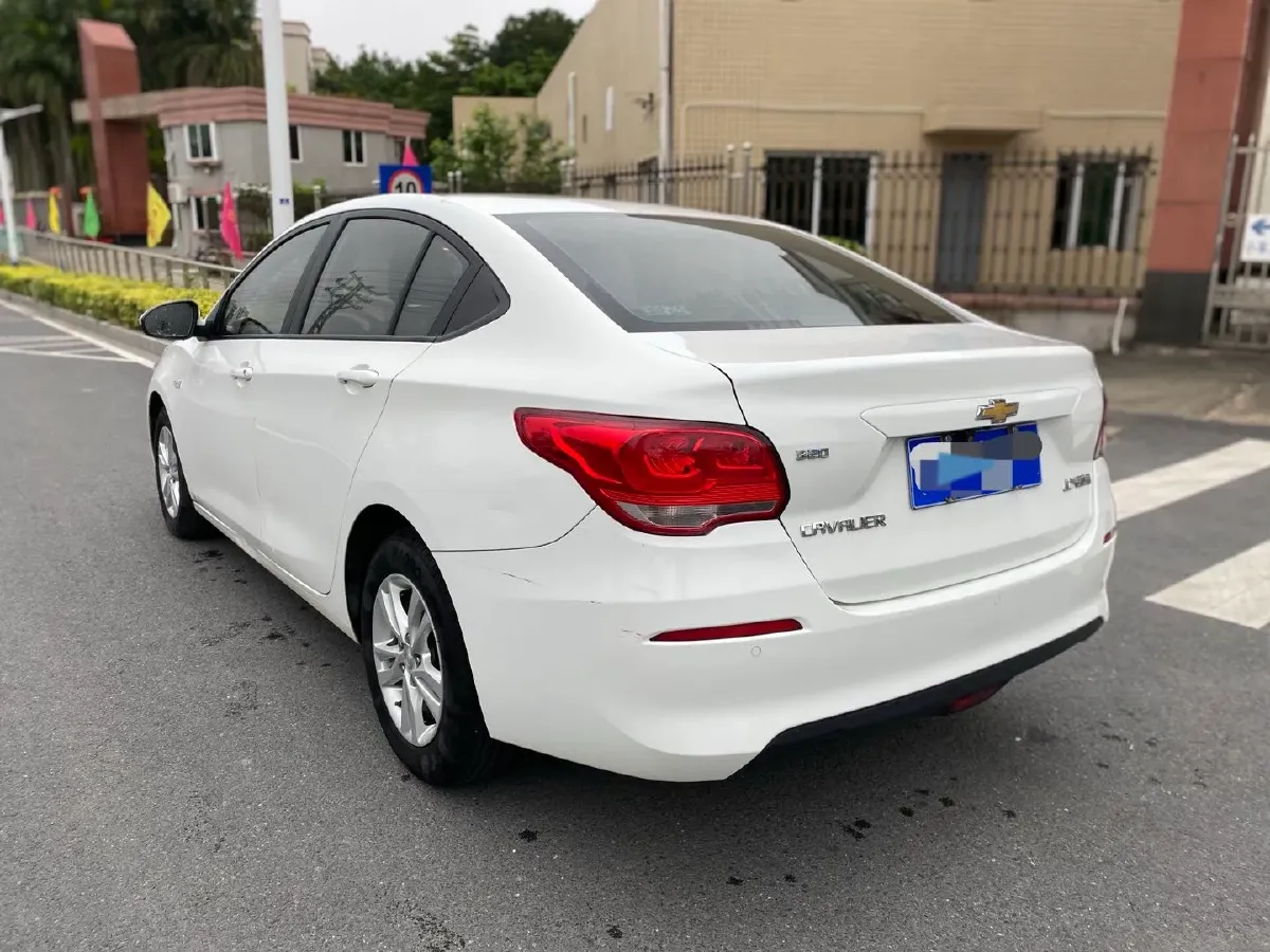 2019 Chevrolet Cavalier 1.5L 113HP L4 6AT,autocango,china used car exporter,china ev exporter,chinese used car exporter,chinese used ev exporter