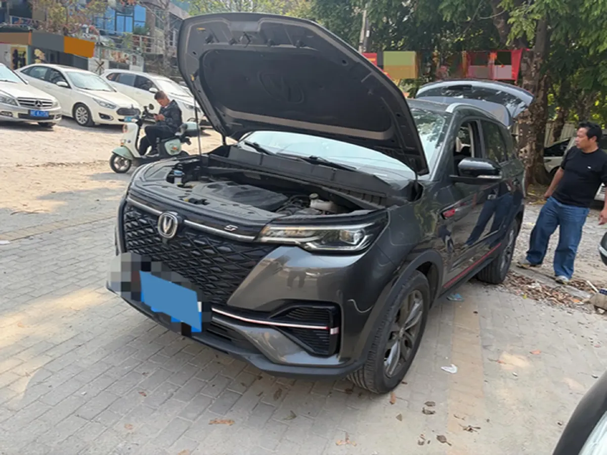 2021 ChangAn CS55 Plus 1.5T 180HP L4 7DCT,autocango,china used car exporter,china ev exporter,chinese used car exporter,chinese used ev exporter