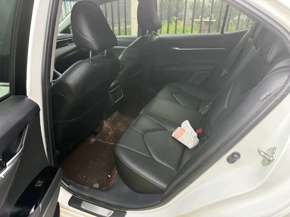 2021 Toyota Camry 2.0L 178HP L4 CVT,autocango,china used car exporter,china ev exporter,chinese used car exporter,chinese used ev exporter