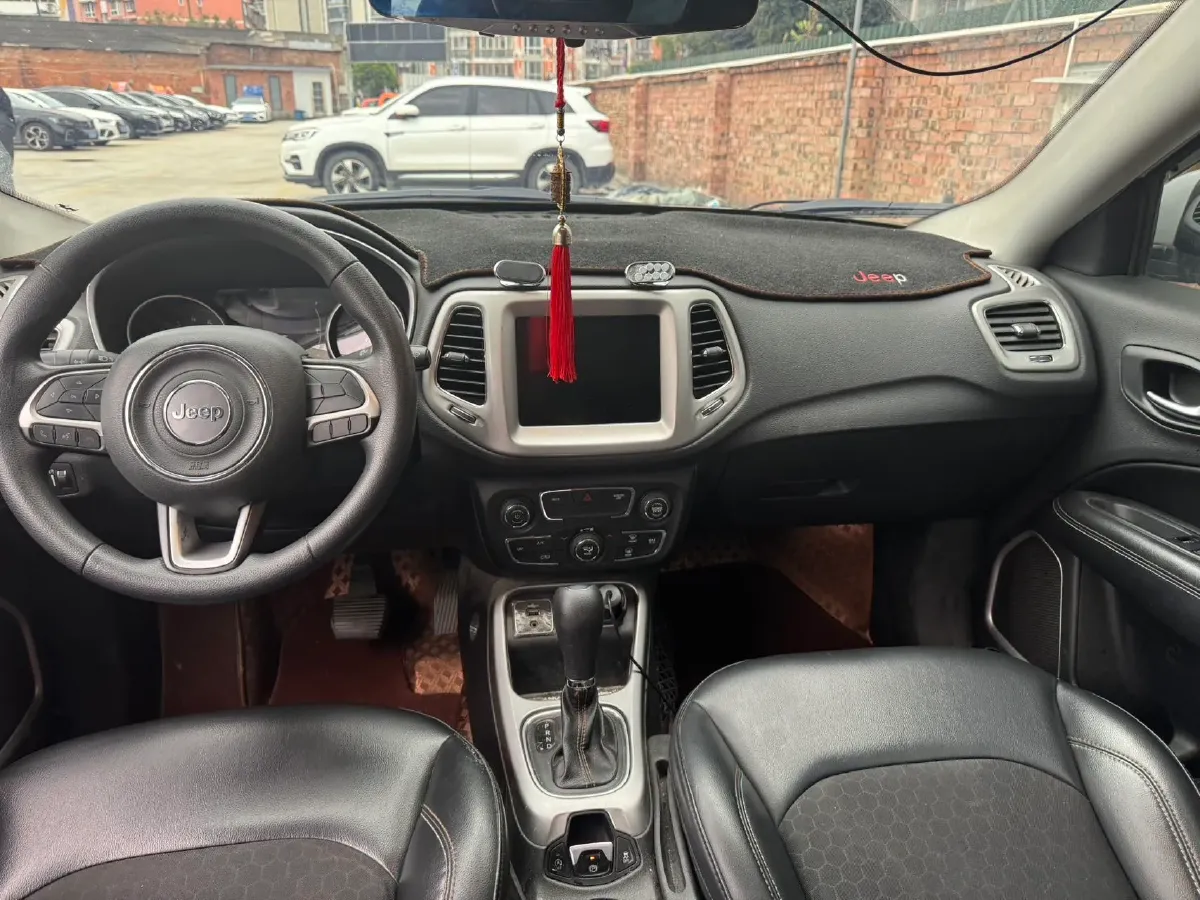 2020 Jeep Compass 1.3T 173HP L4 7DCT,autocango,china used car exporter,china ev exporter,chinese used car exporter,chinese used ev exporter