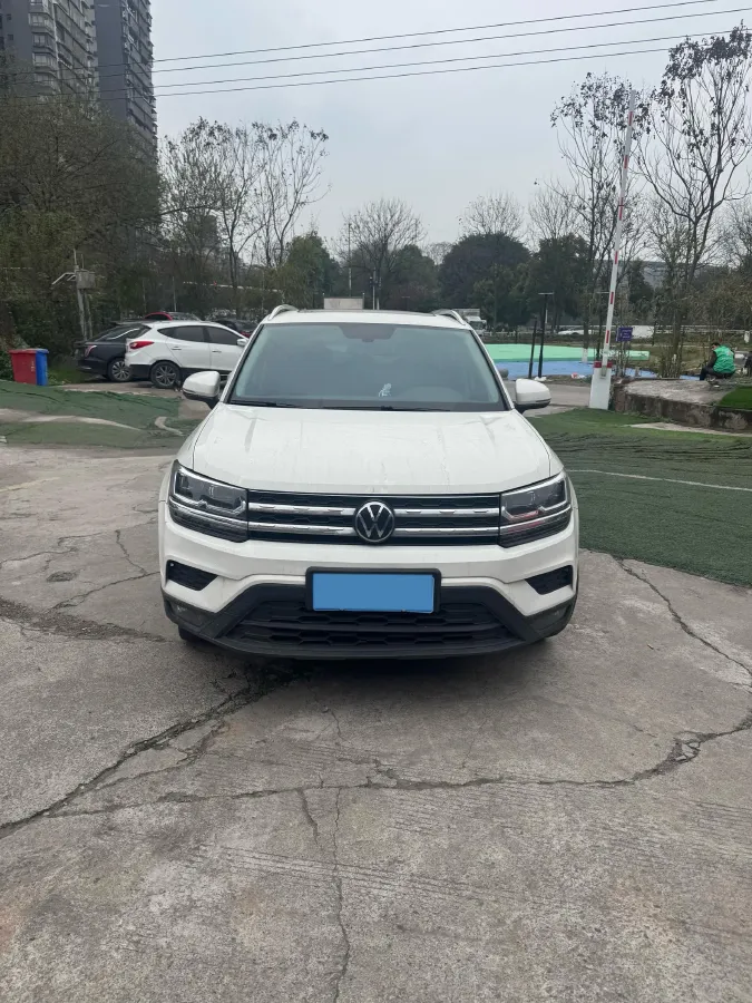 2022 Volkswagen Tharu 1.4T 150HP L4 7DCT,autocango,china used car exporter,china ev exporter,chinese used car exporter,chinese used ev exporter