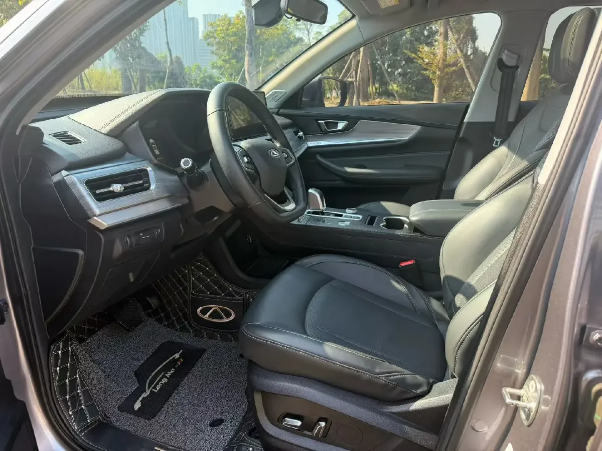 2021 Chery Tiggo 8 2.0T 254HP L4 7DCT,autocango,china used car exporter,china ev exporter,chinese used car exporter,chinese used ev exporter