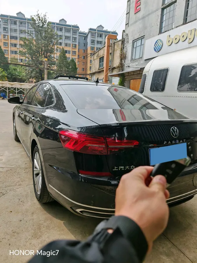 2021 Volkswagen Passat 2.0T 186HP L4 7DCT,autocango,china used car exporter,china ev exporter,chinese used car exporter,chinese used ev exporter