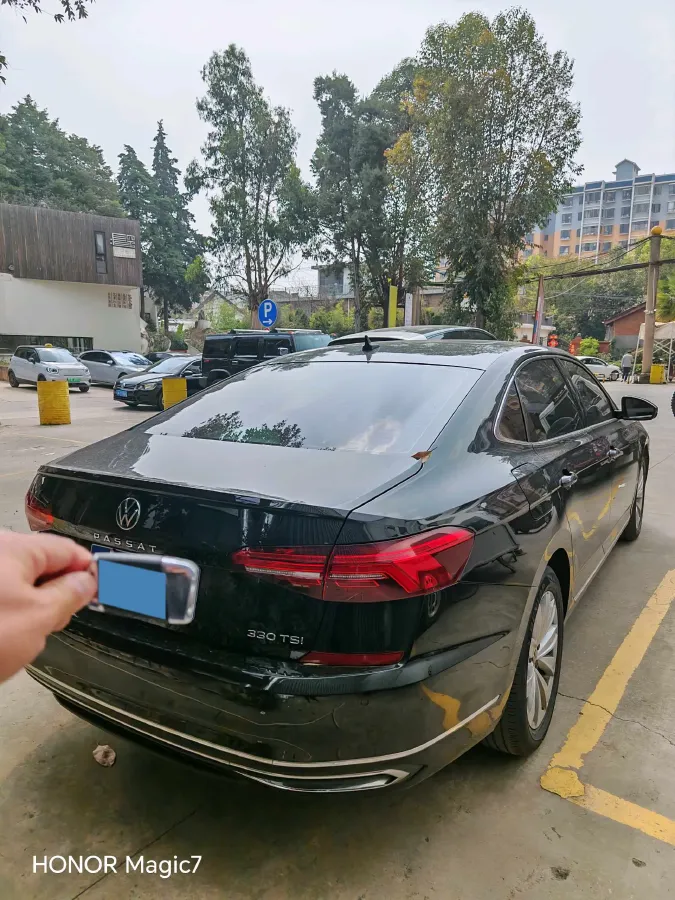 2021 Volkswagen Passat 2.0T 186HP L4 7DCT,autocango,china used car exporter,china ev exporter,chinese used car exporter,chinese used ev exporter