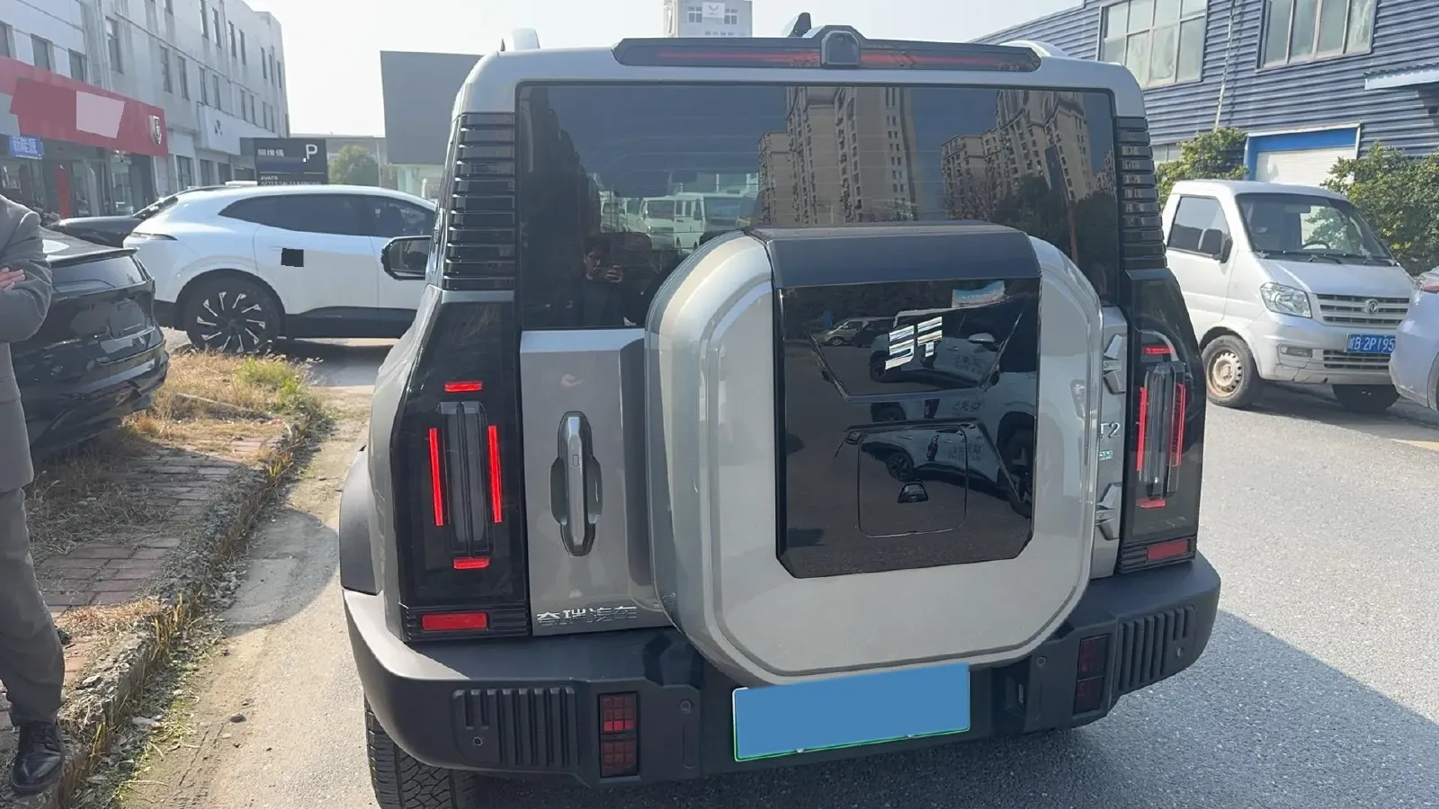 2024 Jetour ShanHai TravellerC-DM 1.5T 156HP L4 3DHT PHEV 43.24KWH,autocango,china used car exporter,china ev exporter,chinese used car exporter,chinese used ev exporter