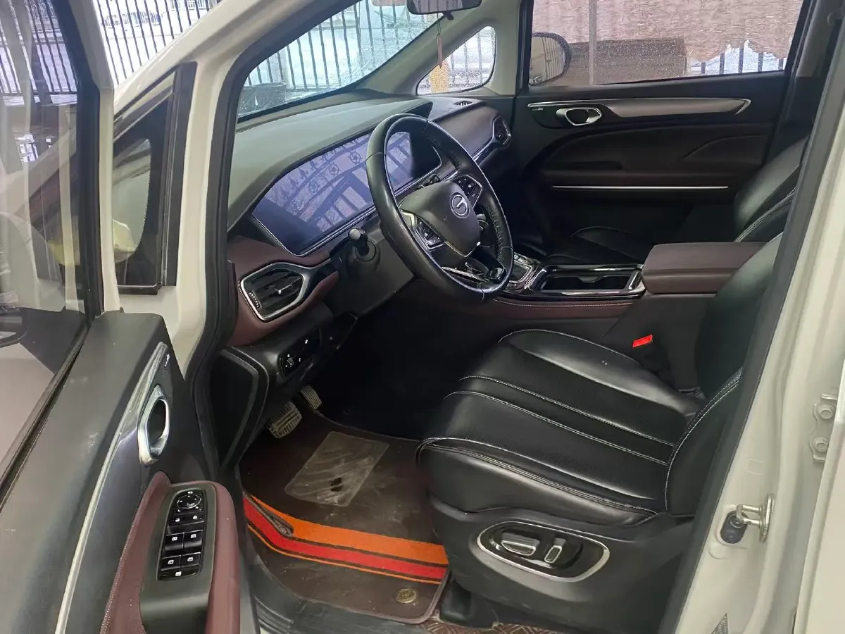 2023 GAC Trumpchi M6 1.5T 177HP L4 7DCT,autocango,china used car exporter,china ev exporter,chinese used car exporter,chinese used ev exporter