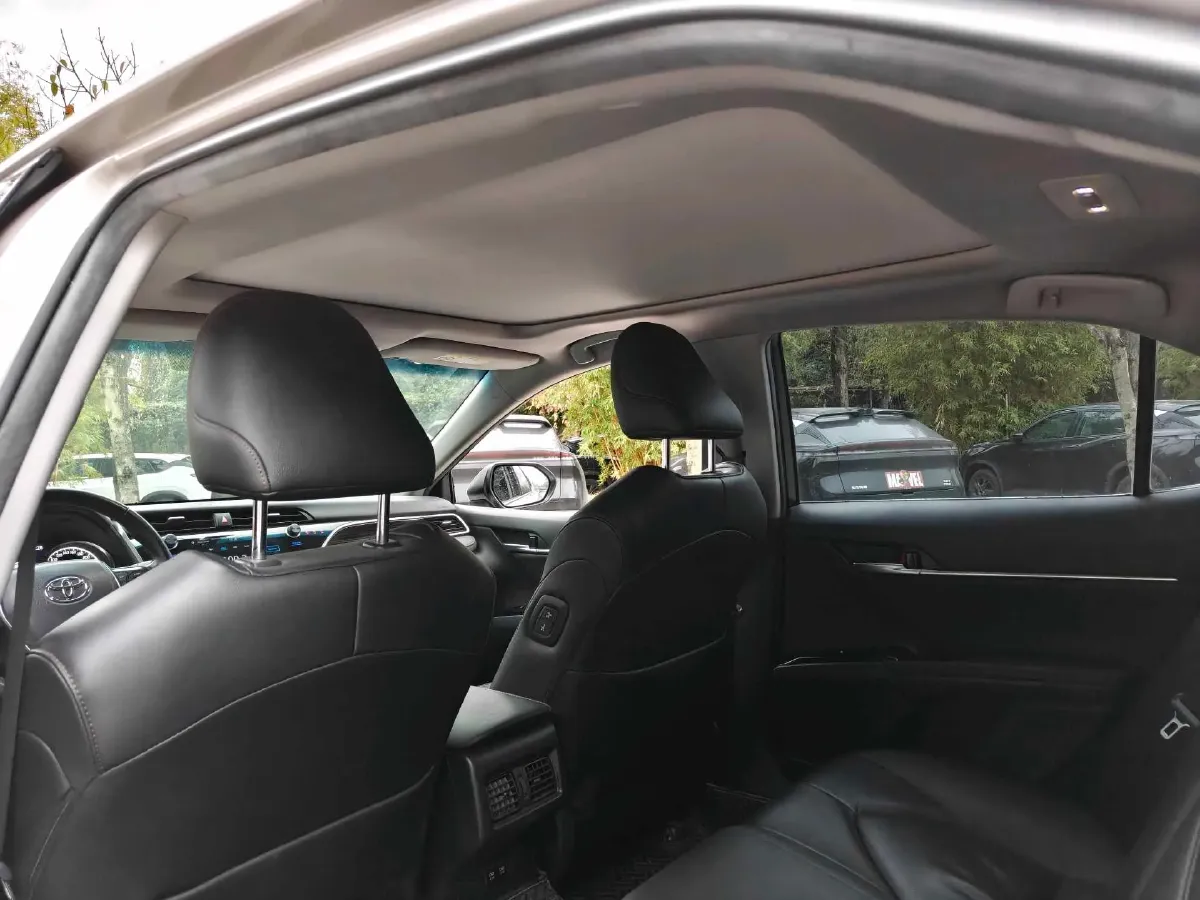 2019 Toyota Camry 2.5L 209HP L4 8AT,autocango,china used car exporter,china ev exporter,chinese used car exporter,chinese used ev exporter