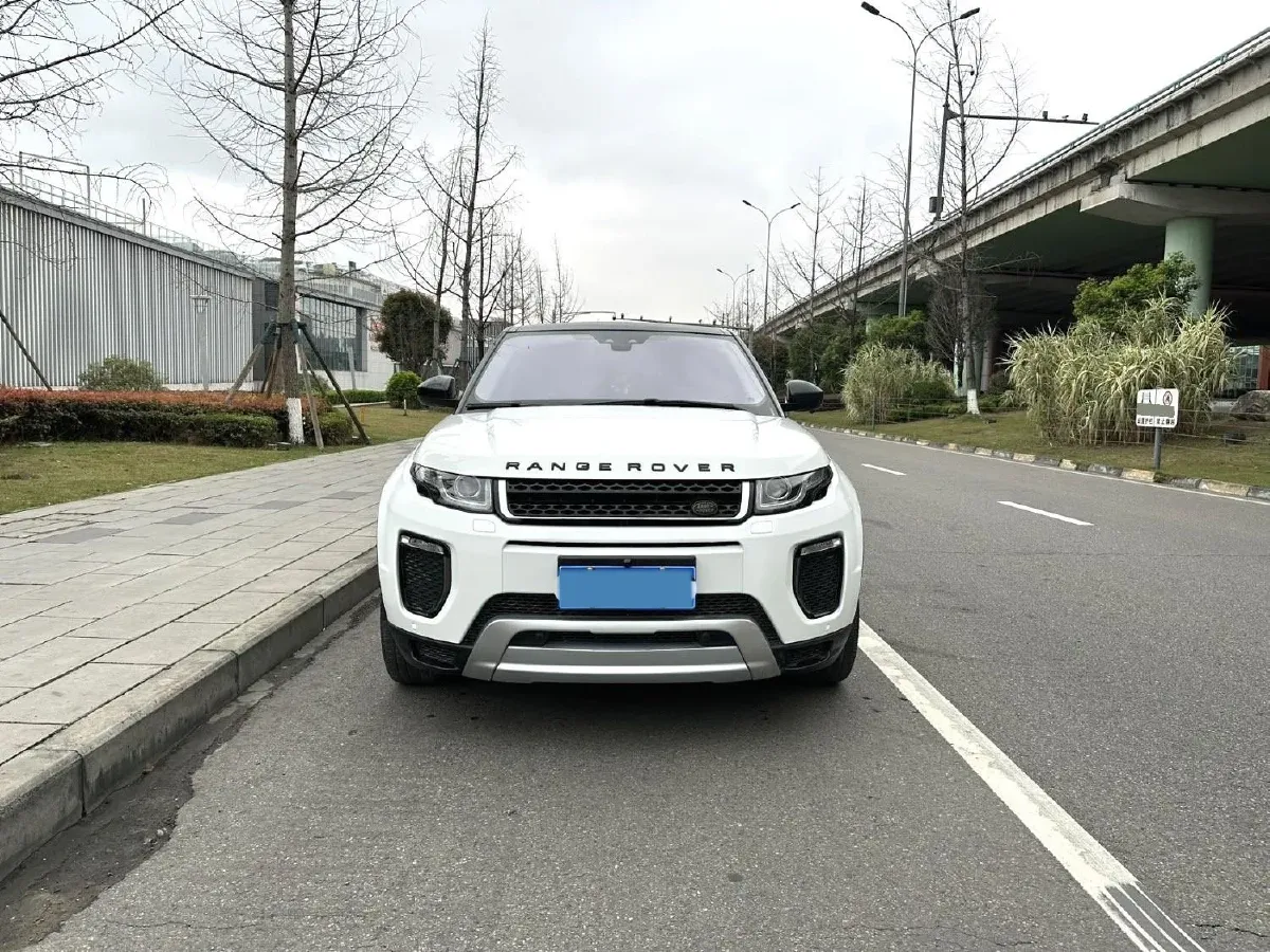 2018 Jaguar F-PACE 2.0T 250HP L4 8AT,autocango,china used car exporter,china ev exporter,chinese used car exporter,chinese used ev exporter