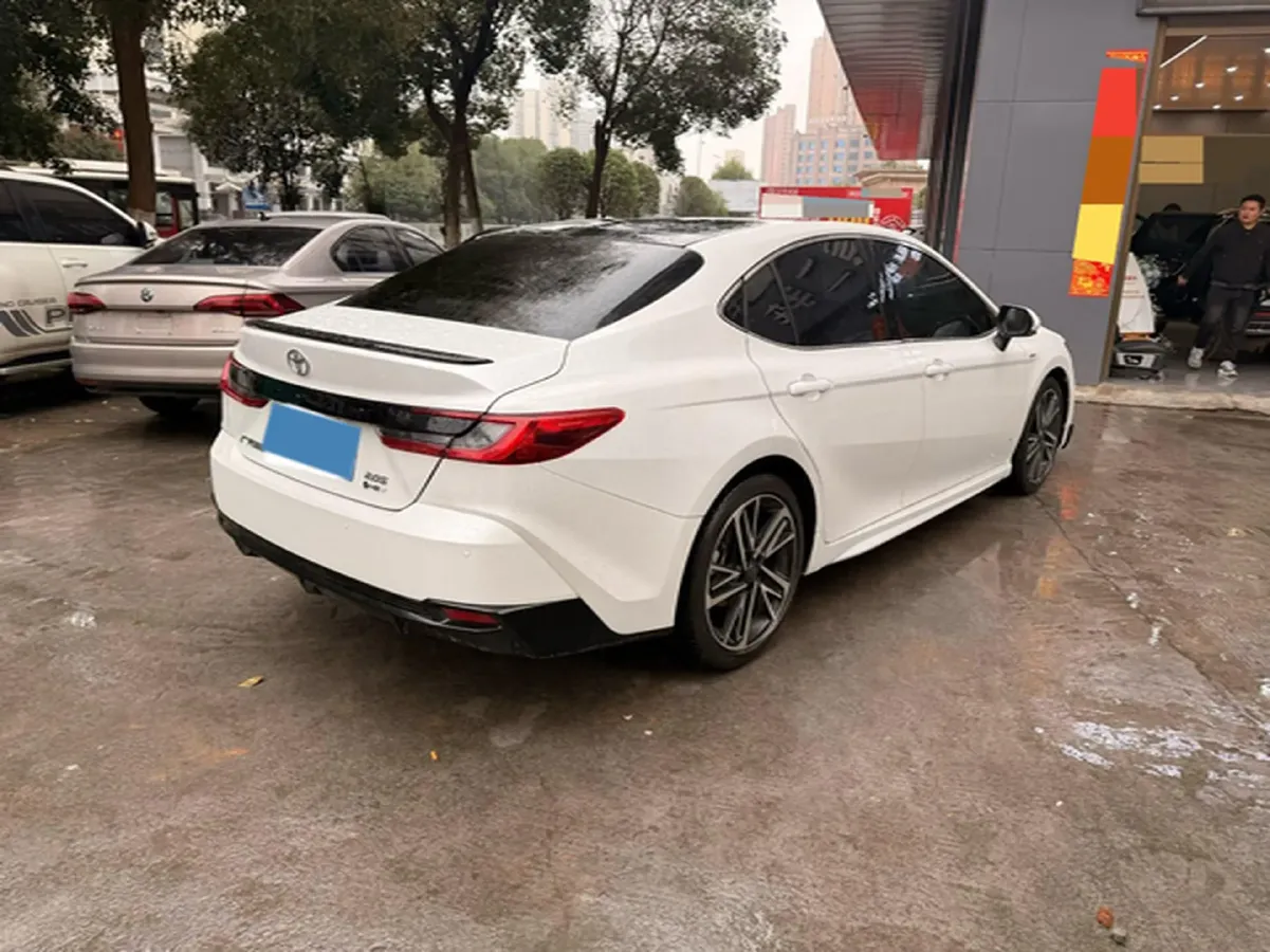 2024 Toyota Camry 2.0L 152HP L4 E-CVT Hybrid,autocango,china used car exporter,china ev exporter,chinese used car exporter,chinese used ev exporter