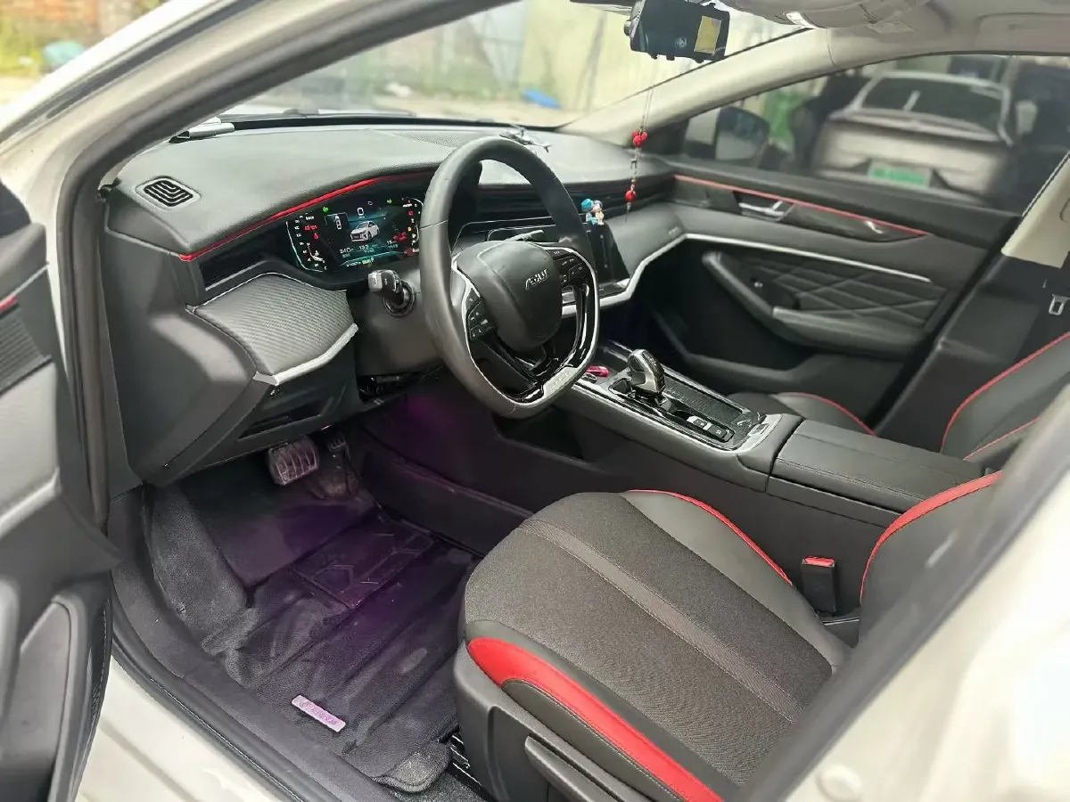 2021 DongFeng Aeolus YiXuan MAX 1.5T 190HP L4 7DCT,autocango,china used car exporter,china ev exporter,chinese used car exporter,chinese used ev exporter