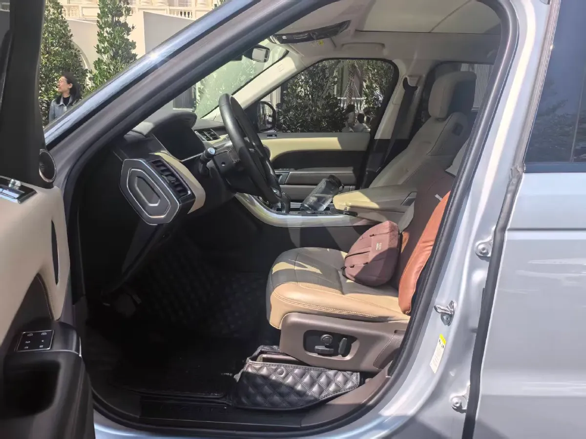 2021 Land Rover Range Rover Sport 2.0T 300HP L4 8AT PHEV 13.1KWH,autocango,china used car exporter,china ev exporter,chinese used car exporter,chinese used ev exporter