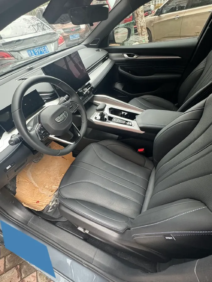 2025 Geely Preface 1.5T 181HP L4 7DCT,autocango,china used car exporter,china ev exporter,chinese used car exporter,chinese used ev exporter