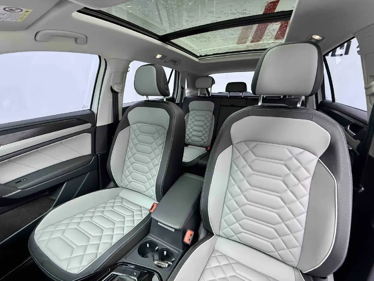 2023 Volkswagen Tayron 1.4T 150HP L4 7DCT,autocango,china used car exporter,china ev exporter,chinese used car exporter,chinese used ev exporter