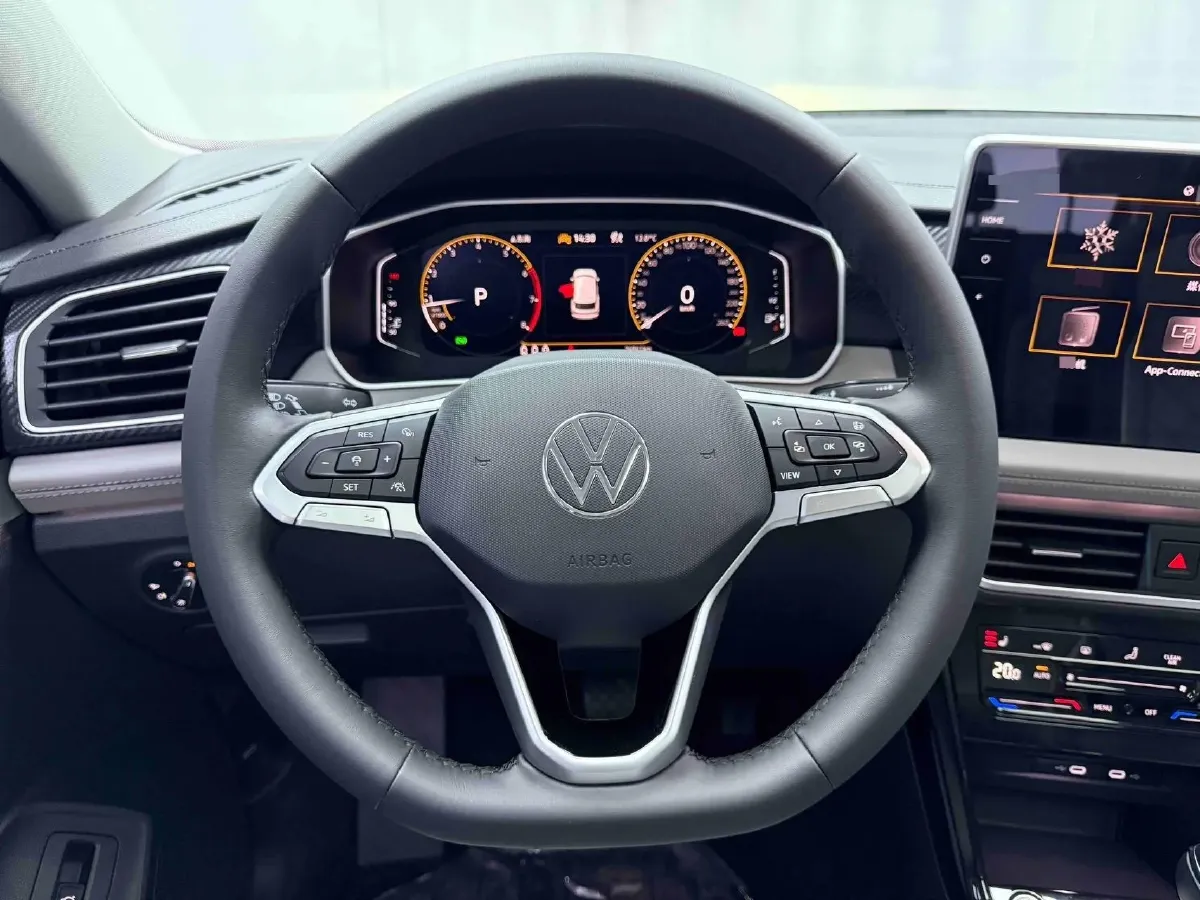 2023 Volkswagen Tayron 1.4T 150HP L4 7DCT,autocango,china used car exporter,china ev exporter,chinese used car exporter,chinese used ev exporter