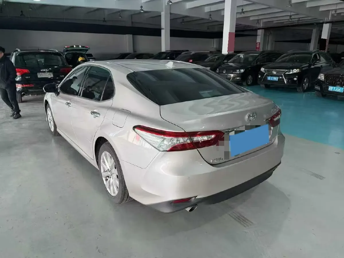 2019 Toyota Camry 2.0L 178HP L4 CVT,autocango,china used car exporter,china ev exporter,chinese used car exporter,chinese used ev exporter