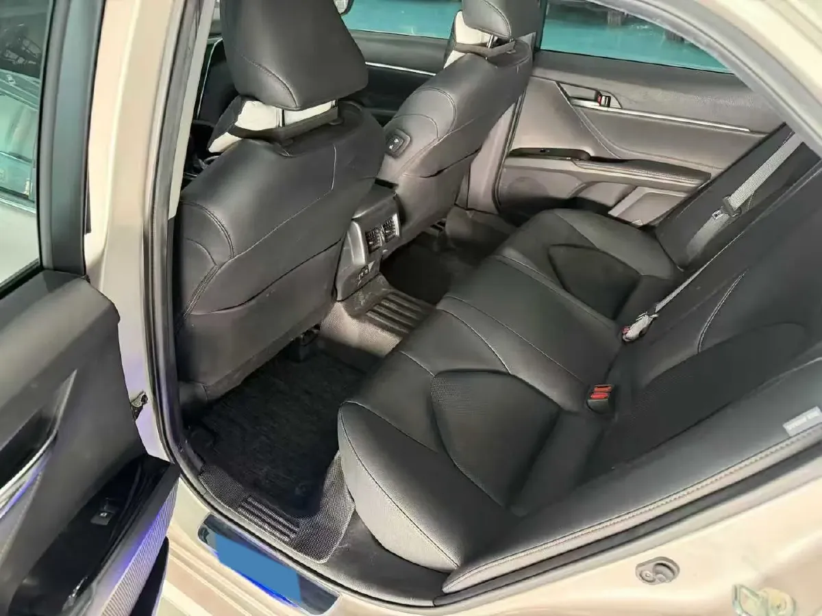 2019 Toyota Camry 2.0L 178HP L4 CVT,autocango,china used car exporter,china ev exporter,chinese used car exporter,chinese used ev exporter