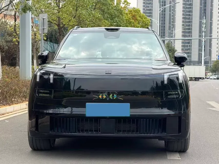 2025 LYNK&CO 900 1.5T 190HP L4 3DHT PHEV 43.3KWH,autocango,china used car exporter,china ev exporter,chinese used car exporter,chinese used ev exporter