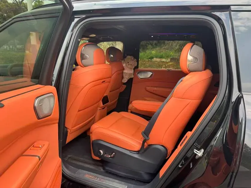 2025 LYNK&CO 900 1.5T 190HP L4 3DHT PHEV 43.3KWH,autocango,china used car exporter,china ev exporter,chinese used car exporter,chinese used ev exporter