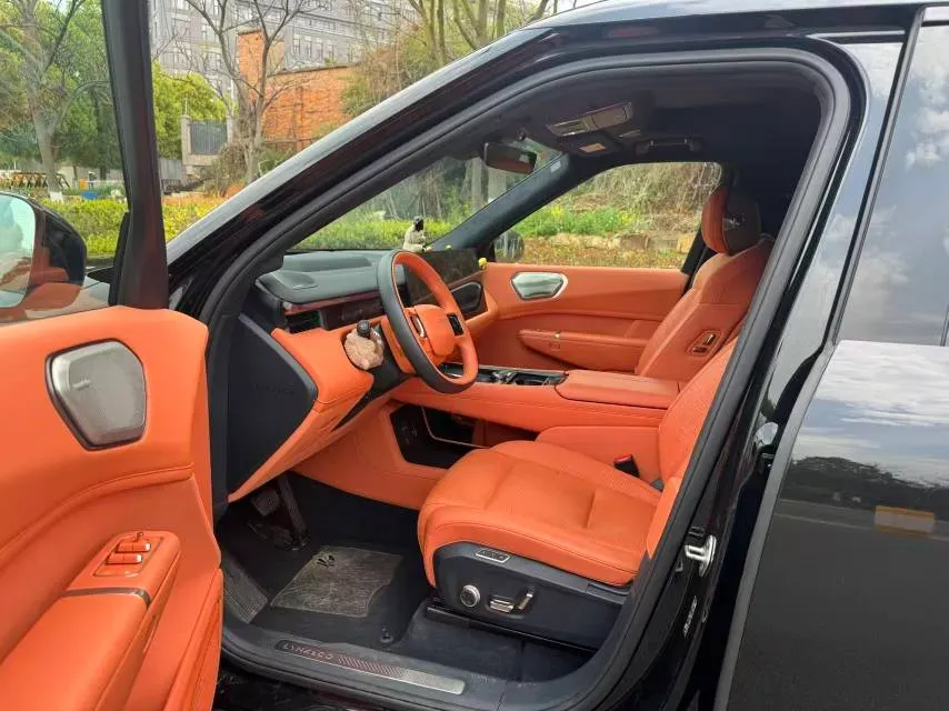 2025 LYNK&CO 900 1.5T 190HP L4 3DHT PHEV 43.3KWH,autocango,china used car exporter,china ev exporter,chinese used car exporter,chinese used ev exporter