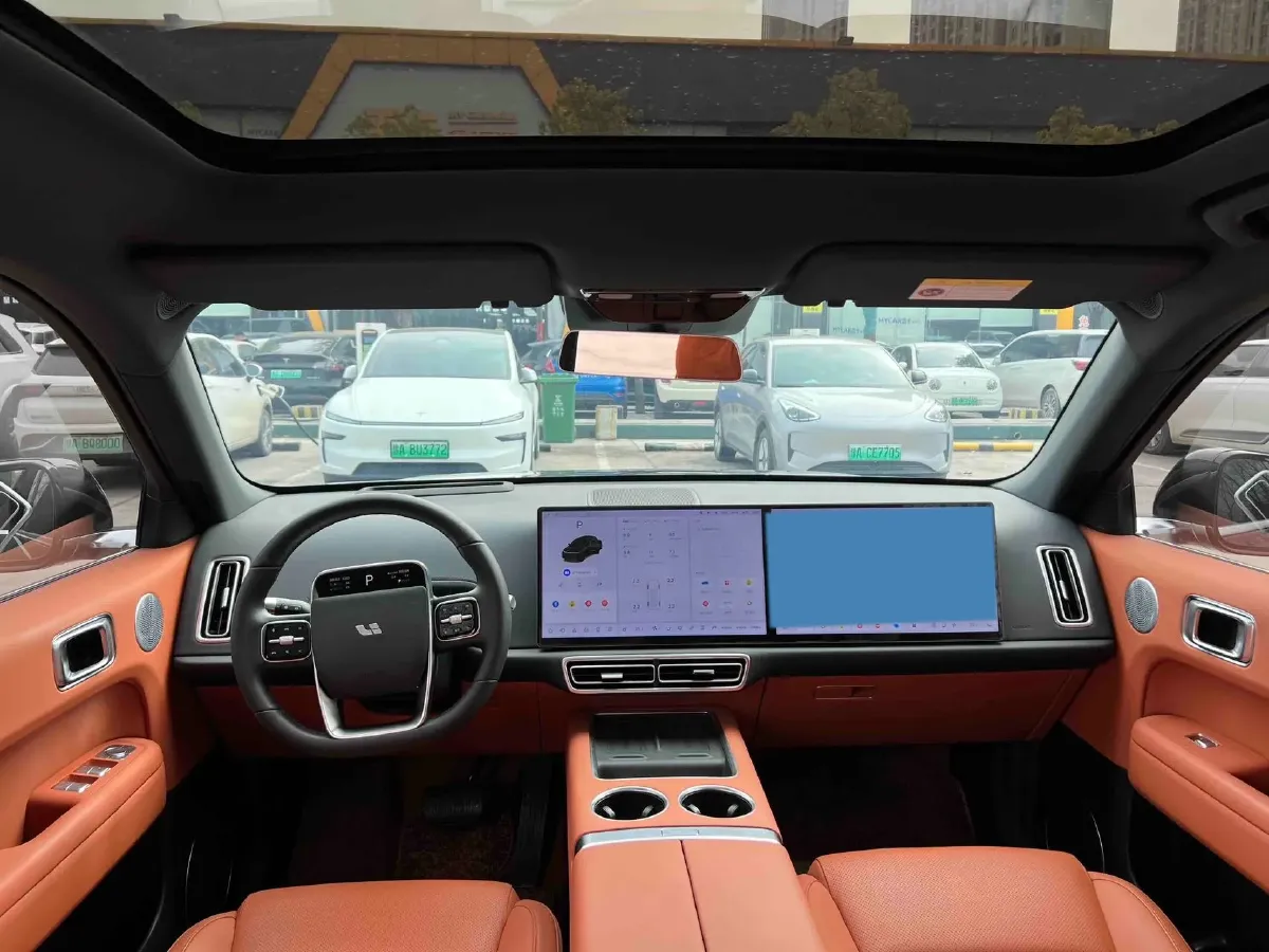 2024 Li L6 Range Extended 154HP L4 REEV 36.8KWH,autocango,china used car exporter,china ev exporter,chinese used car exporter,chinese used ev exporter