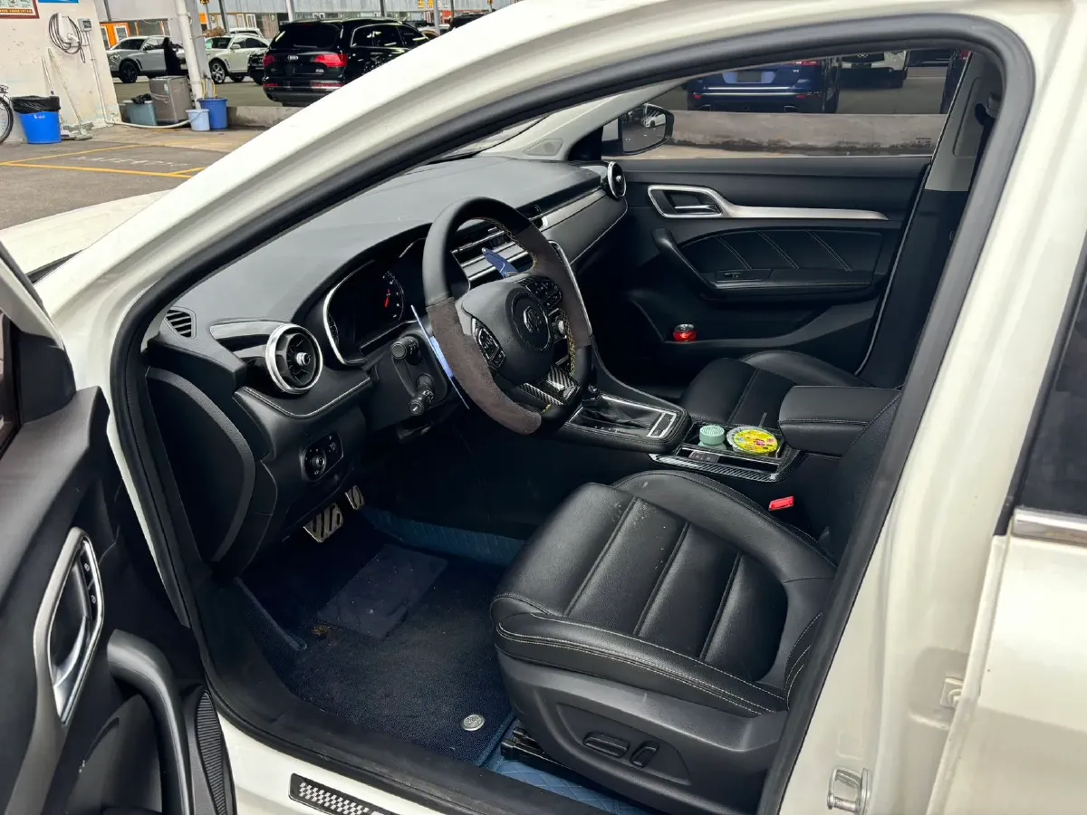 2017 MG MG6 1.5T 169HP L4 7DCT,autocango,china used car exporter,china ev exporter,chinese used car exporter,chinese used ev exporter