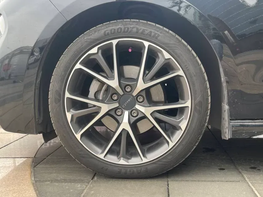 2020 LYNK&CO 03 1.5T 180HP L3 7DCT,autocango,china used car exporter,china ev exporter,chinese used car exporter,chinese used ev exporter