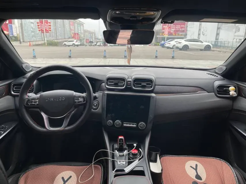 2020 LYNK&CO 03 1.5T 180HP L3 7DCT,autocango,china used car exporter,china ev exporter,chinese used car exporter,chinese used ev exporter