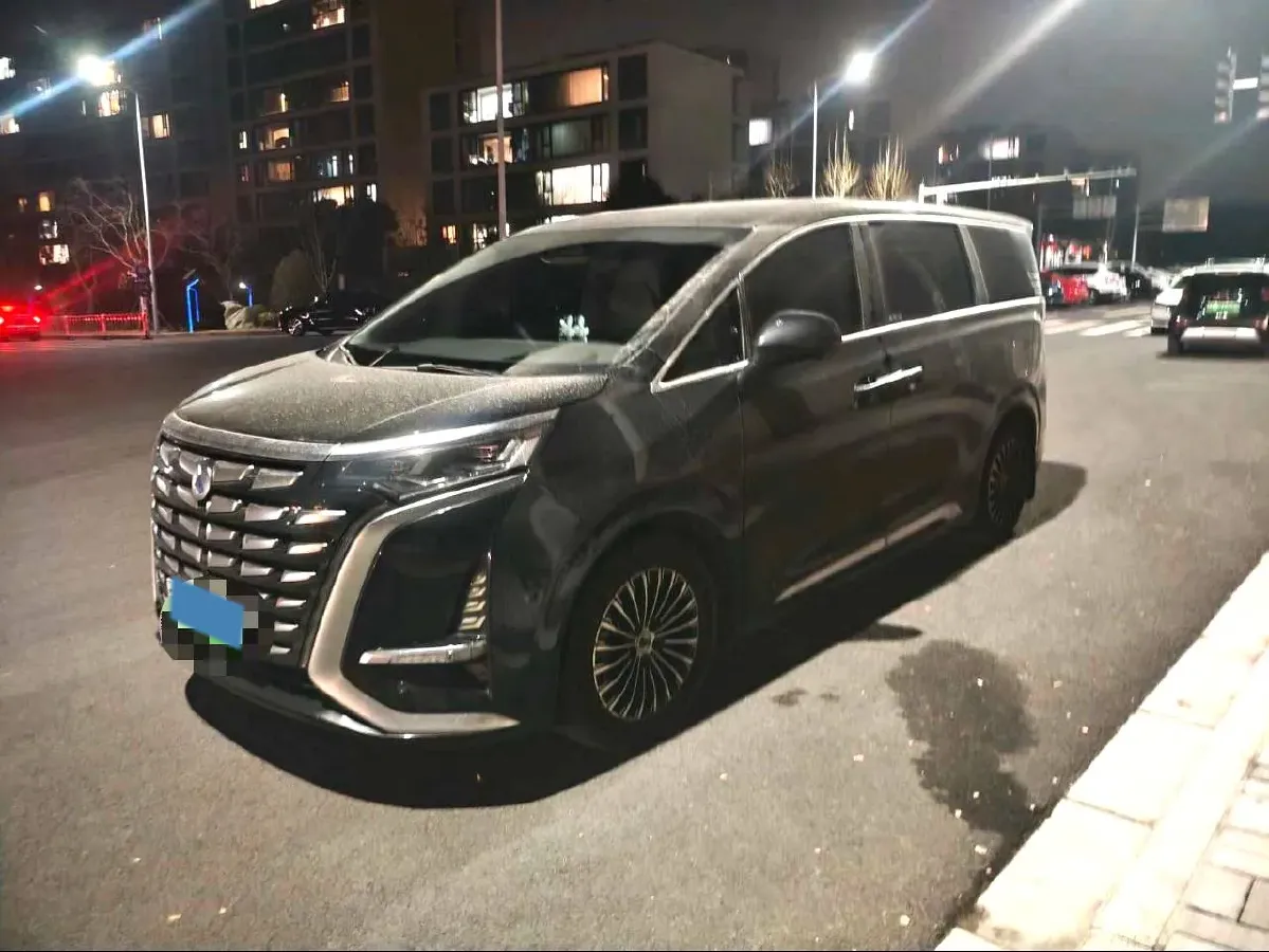 2022 Mercedes-Benz GLC Class 2.0T 197HP L4 9AT,autocango,china used car exporter,china ev exporter,chinese used car exporter,chinese used ev exporter