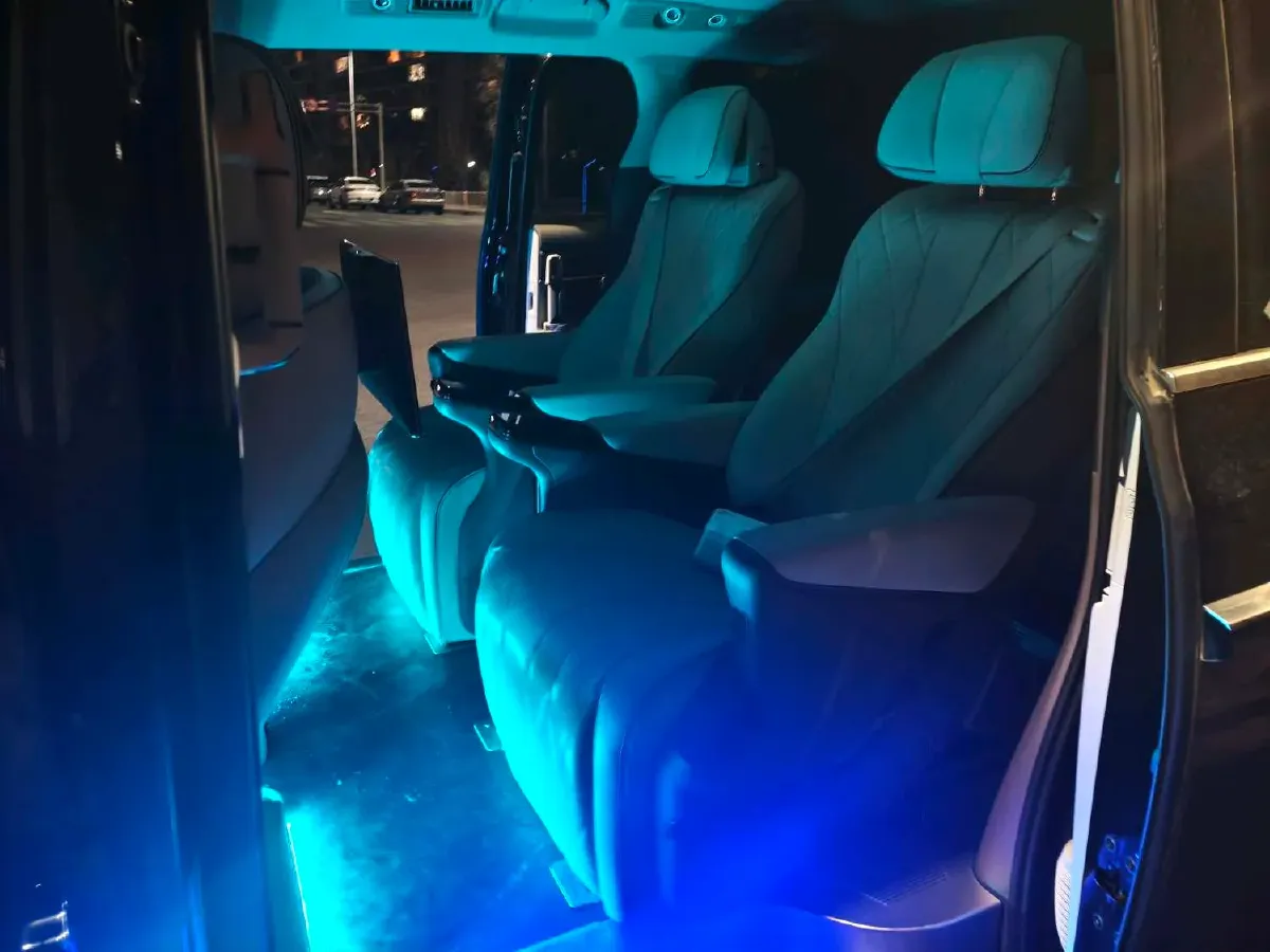 2022 Mercedes-Benz GLC Class 2.0T 197HP L4 9AT,autocango,china used car exporter,china ev exporter,chinese used car exporter,chinese used ev exporter