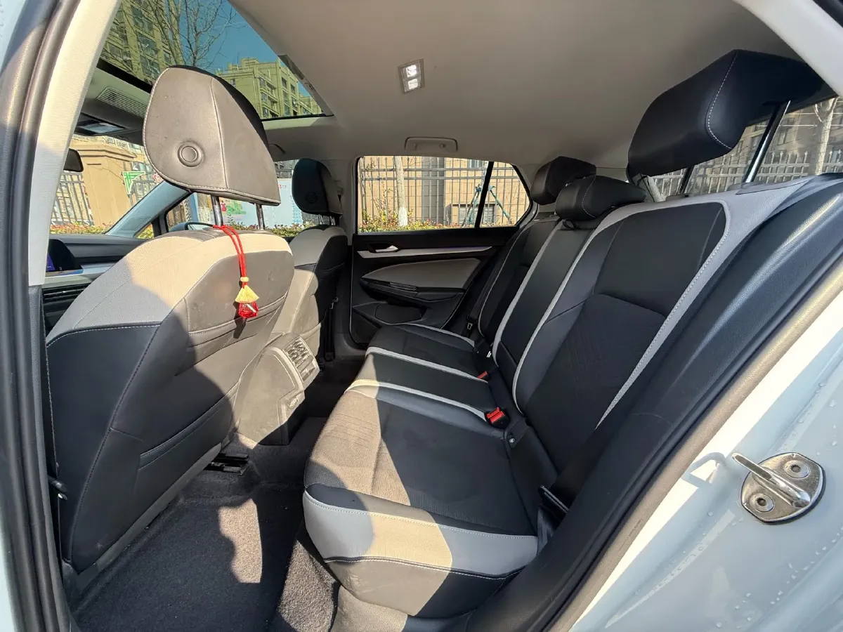 2021 Volkswagen Golf 1.4T 150HP L4 7DCT,autocango,china used car exporter,china ev exporter,chinese used car exporter,chinese used ev exporter