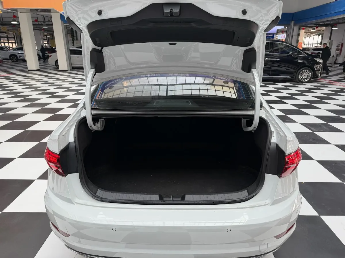 2021 Volkswagen Sagitar 1.4T 150HP L4 7DCT,autocango,china used car exporter,china ev exporter,chinese used car exporter,chinese used ev exporter