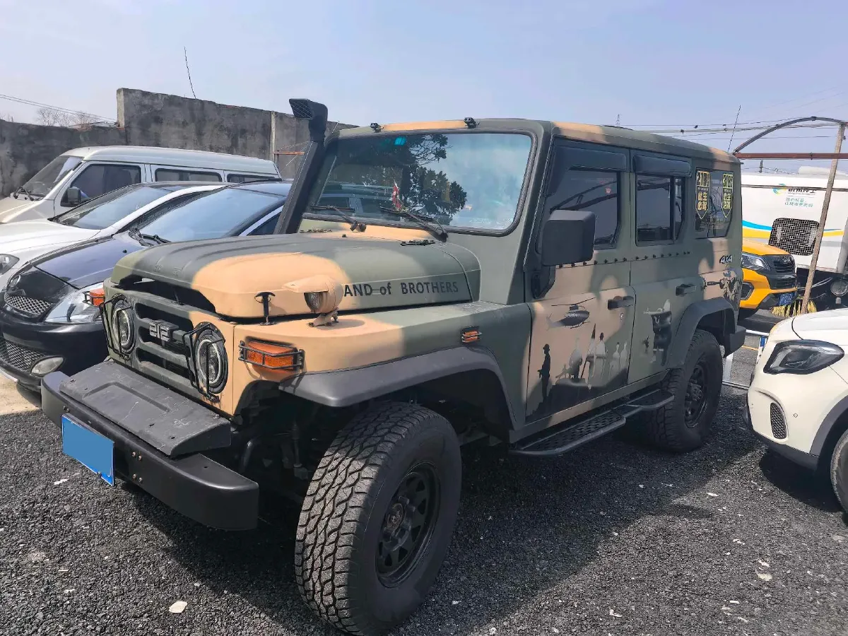 2023 BAW 212 2.4T 211HP L4 6MT,autocango,china used car exporter,china ev exporter,chinese used car exporter,chinese used ev exporter