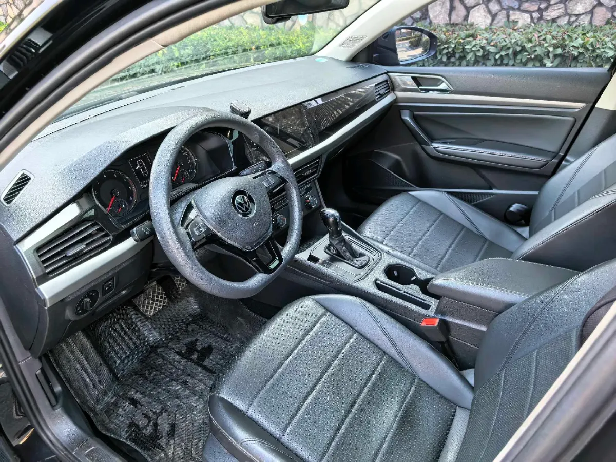 2021 Volkswagen Lavida 1.5L 113HP L4 6AT,autocango,china used car exporter,china ev exporter,chinese used car exporter,chinese used ev exporter