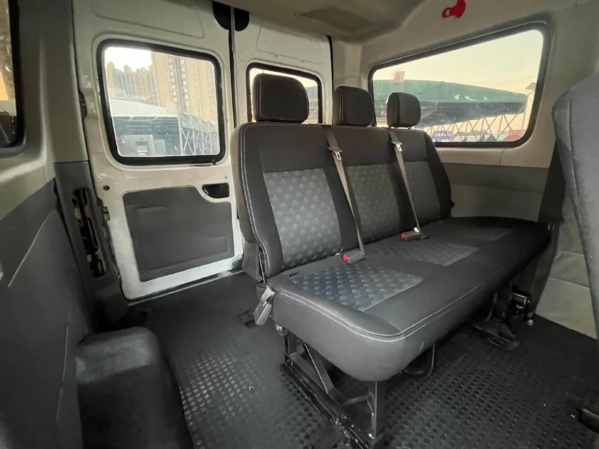 2020 ChangAn Kaicene KaiCheng F70 2.5T 150HP L4 6MT,autocango,china used car exporter,china ev exporter,chinese used car exporter,chinese used ev exporter