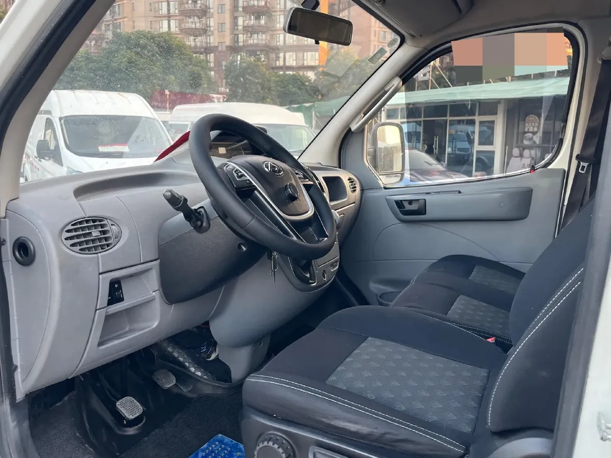 2020 ChangAn Kaicene KaiCheng F70 2.5T 150HP L4 6MT,autocango,china used car exporter,china ev exporter,chinese used car exporter,chinese used ev exporter