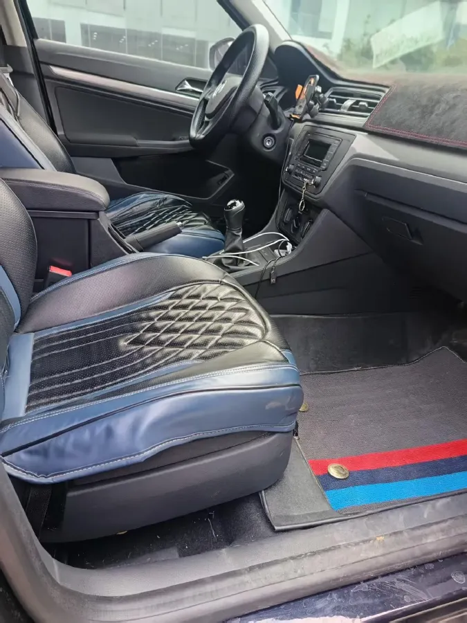 2019 Volkswagen Polo 1.5L 113HP L4 5MT,autocango,china used car exporter,china ev exporter,chinese used car exporter,chinese used ev exporter