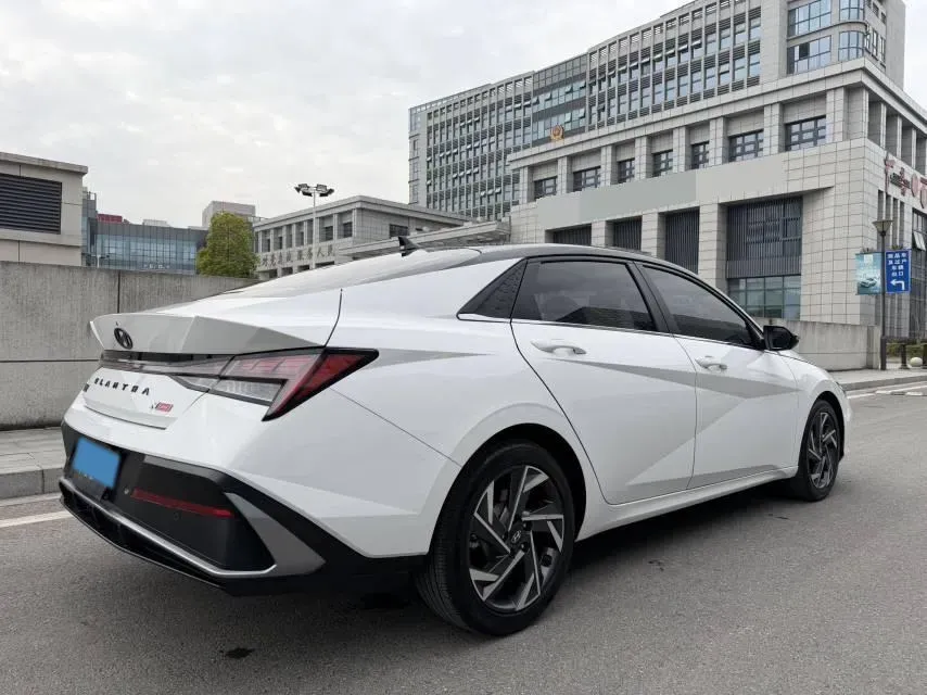 2023 Hyundai Elantra 1.5L 115HP L4 CVT,autocango,china used car exporter,china ev exporter,chinese used car exporter,chinese used ev exporter