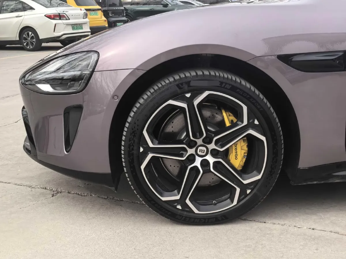 2024 MI SU7 BEV 101KWH,autocango,china used car exporter,china ev exporter,chinese used car exporter,chinese used ev exporter