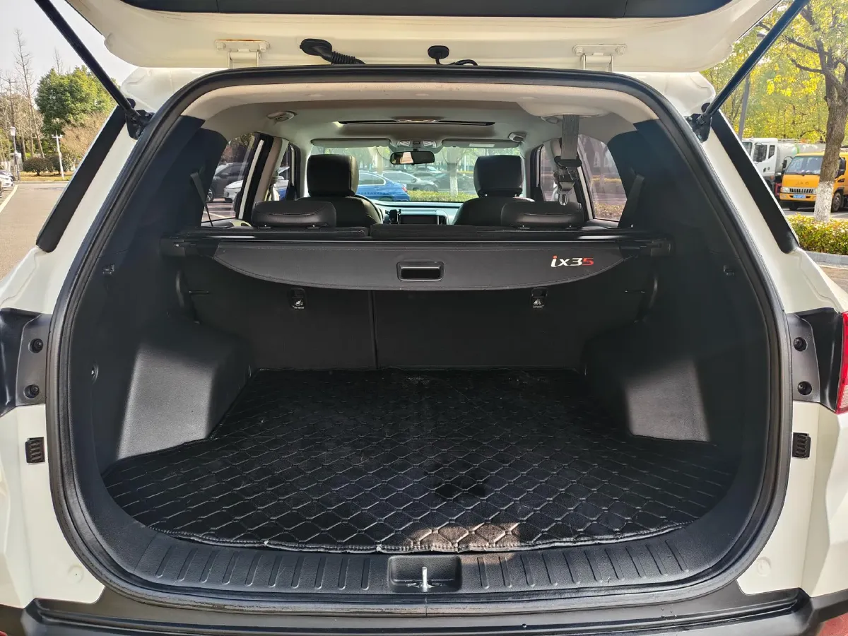 2018 Hyundai ix35 2.0L 160HP L4 6AT,autocango,china used car exporter,china ev exporter,chinese used car exporter,chinese used ev exporter