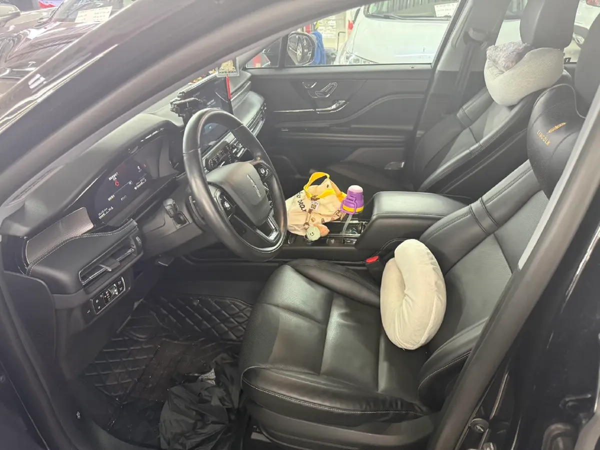 2022 Lincoln Corsair 2.0T 245HP L4 8AT,autocango,china used car exporter,china ev exporter,chinese used car exporter,chinese used ev exporter