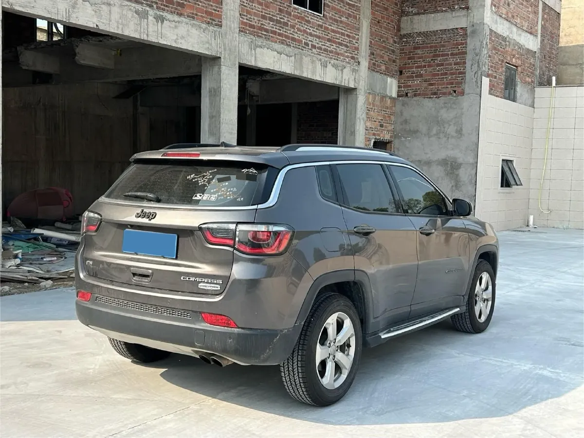 2017 Jeep Compass 1.4T 165HP L4 7DCT,autocango,china used car exporter,china ev exporter,chinese used car exporter,chinese used ev exporter