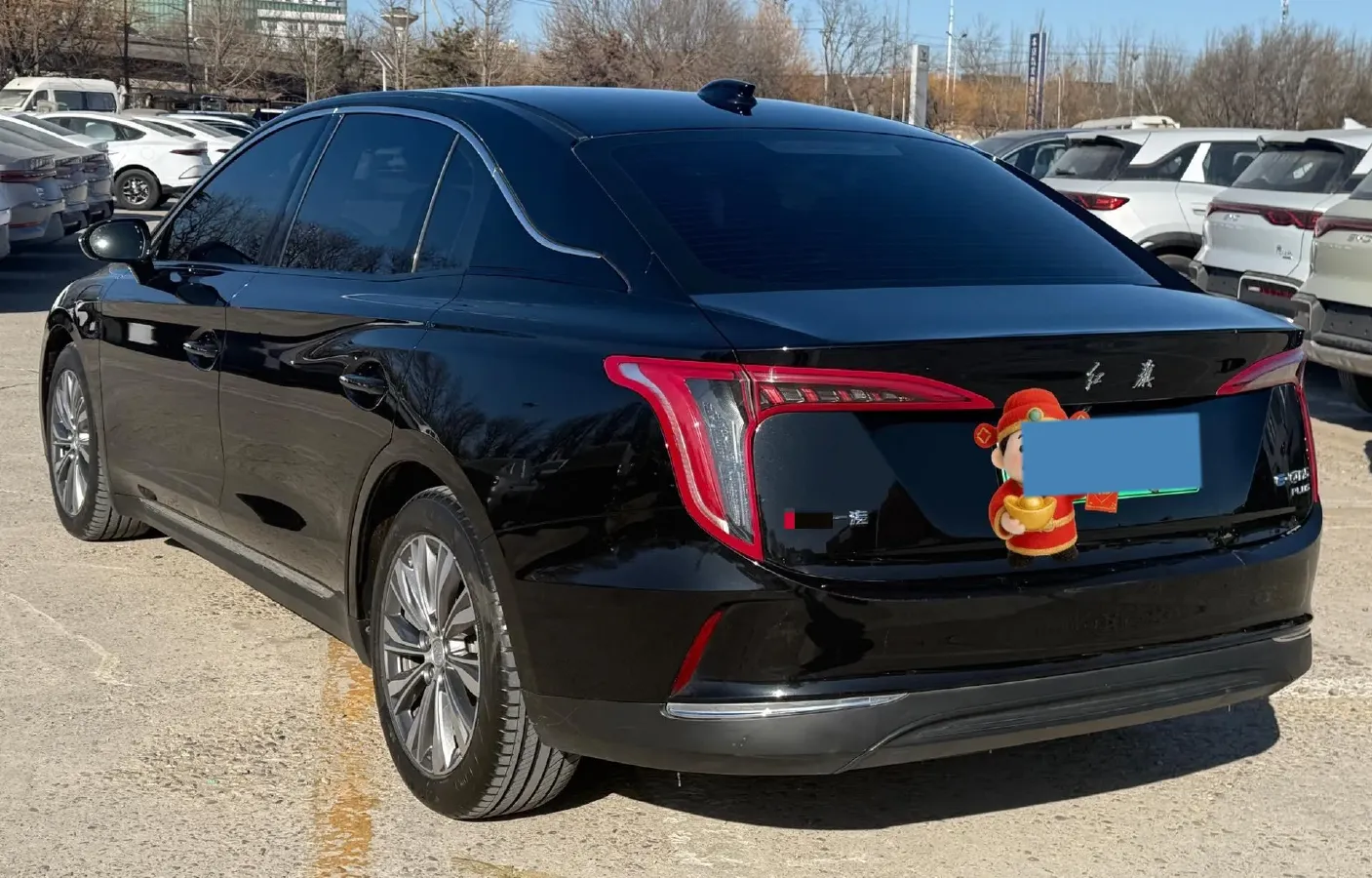 2024 HongQi E-QM5 BEV 72KWH,autocango,china used car exporter,china ev exporter,chinese used car exporter,chinese used ev exporter