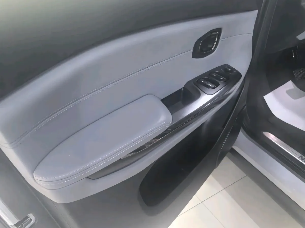 2022 NIO ES6 BEV 100KWH,autocango,china used car exporter,china ev exporter,chinese used car exporter,chinese used ev exporter