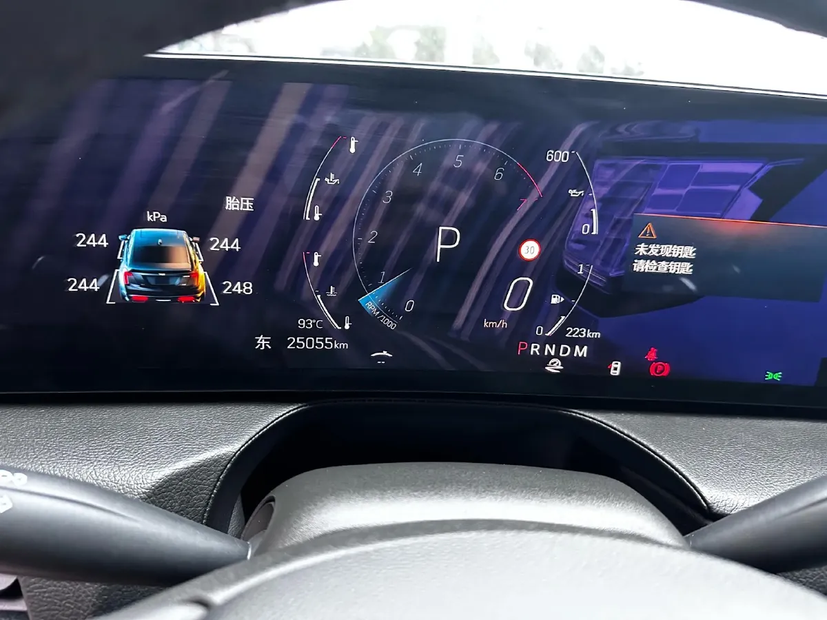 2024 Cadillac CT5 2.0T 237HP L4 10AT,autocango,china used car exporter,china ev exporter,chinese used car exporter,chinese used ev exporter